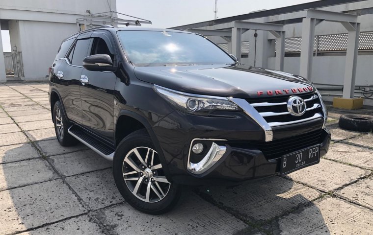 Toyota Fortuner 2.7 SRZ AT 2017, Coklat, KM 90rban, Siap Pakai