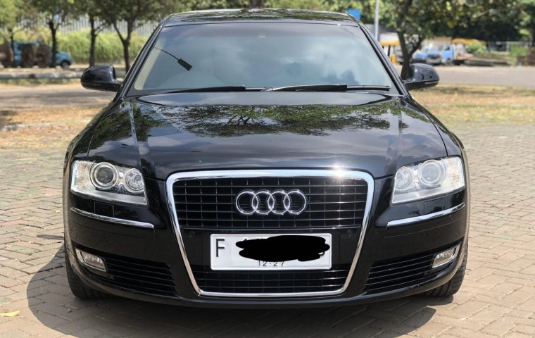 Audi A8 2.8 at 2009 Hitam