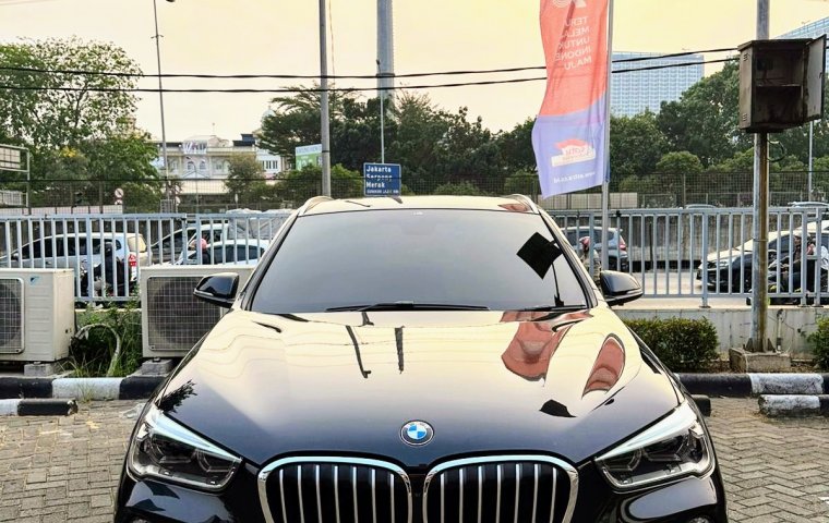 BMW X1 sDrive18i xLine 2018 Hitam Well Maintained
