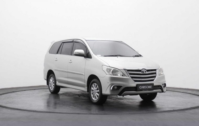 Toyota Kijang Innova V A/T Gasoline 2014