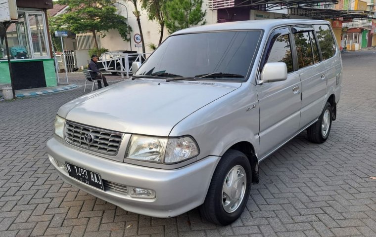 Toyota Kijang LGX 2002 solar