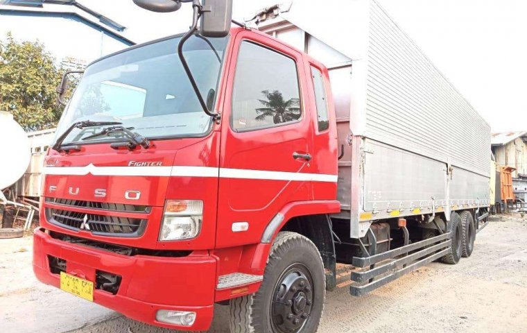 MULUS+11banbaru ,MURAH Mitsubishi Fuso tronton 6x2 HD Wingbox 2020