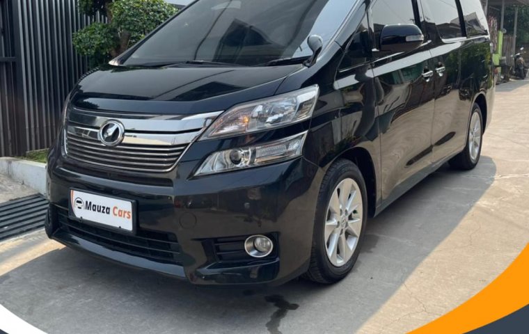 Toyota Vellfire X 2014 AT