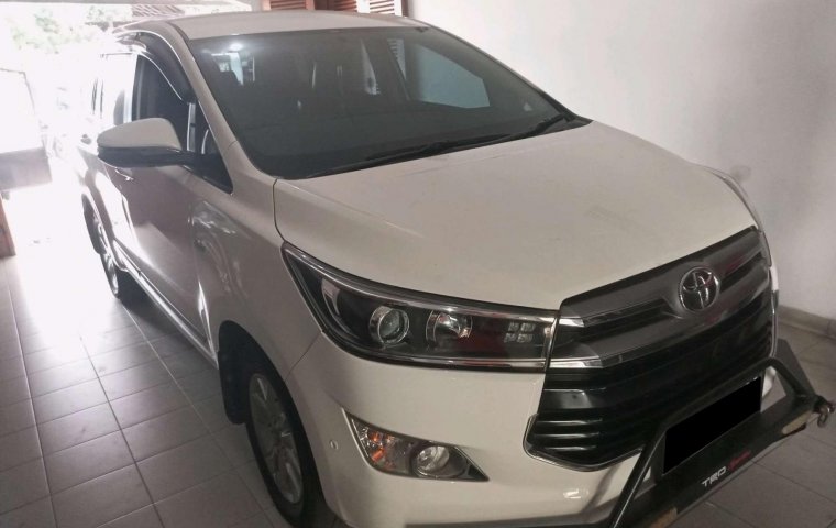 TDP (25JT) Toyota Innova 2.0 V AT 2019 Putih