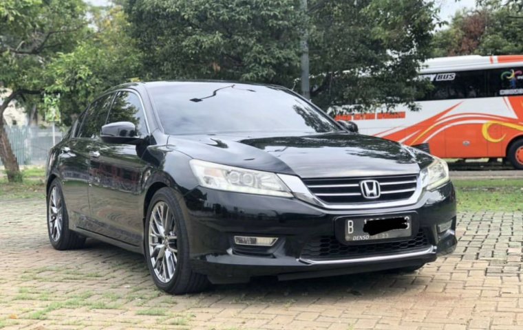Honda Accord 2.4 VTi-L 2013 Hitam