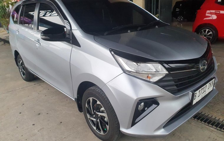 Daihatsu Sigra 1.2 R MT 2023 Silver