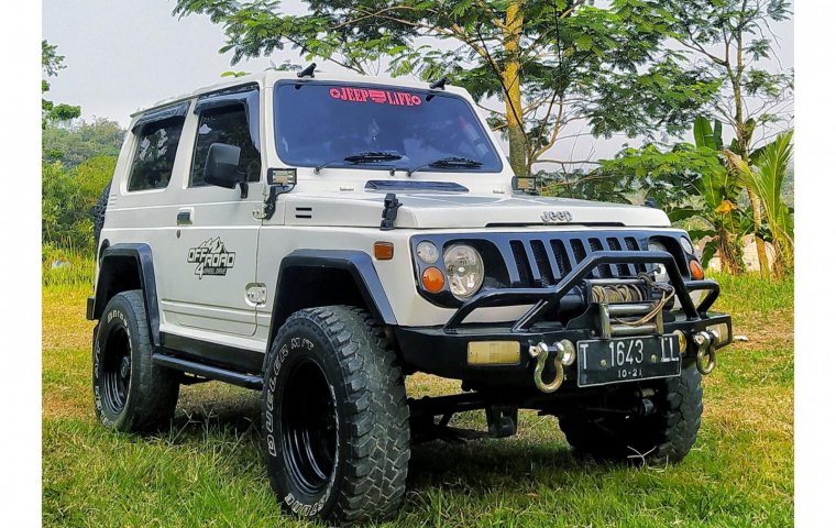 Suzuki Jimny SJ410 1992 Putih