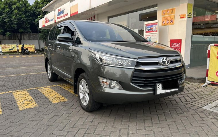 Toyota Kijang Innova G A/T Gasoline 2018 Hijau Istimewa Termurah