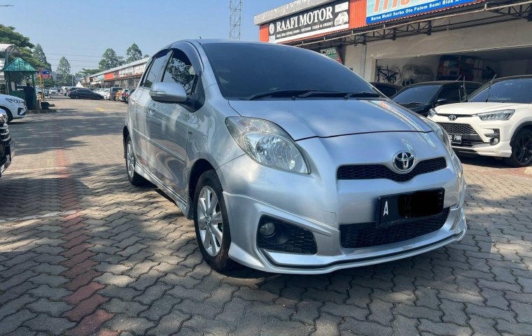 Toyota Yaris S Limited TRD AT 2013 Silver Termurah