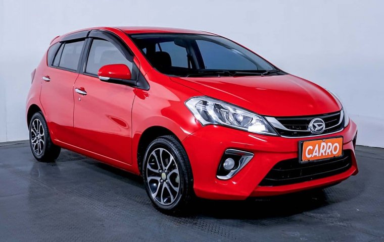 JUAL Daihatsu Sirion 1.3 MT 2019 Merah