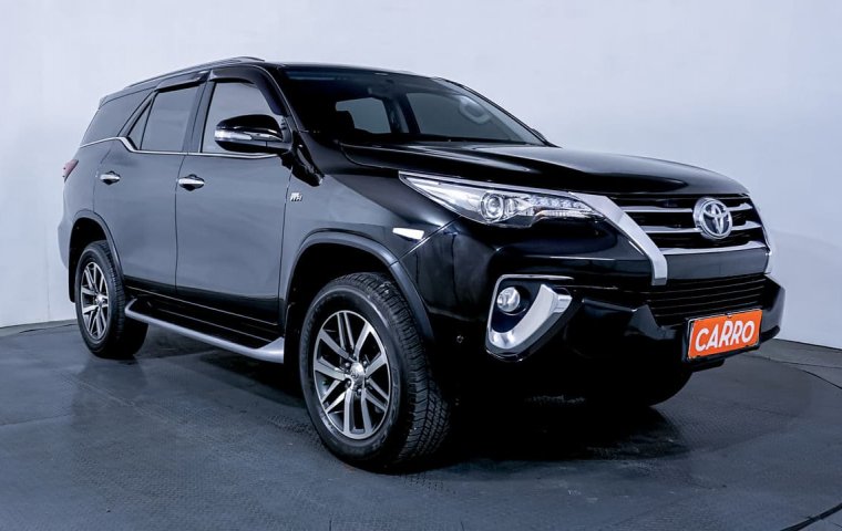 JUAL Toyota Fortuner 2.7 SRZ AT 2017 Hitam