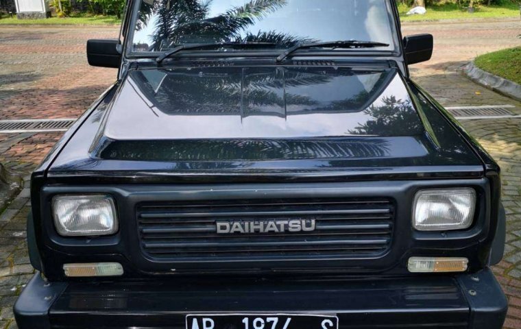 Daihatsu Taft Rocky 1995 Hitam