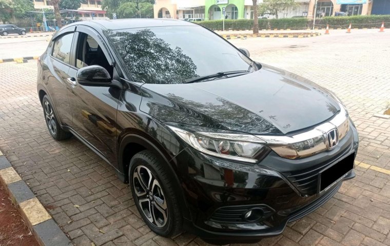 TDP 14(JT) Honda HRV E 1.5 AT 2021 Hitam 