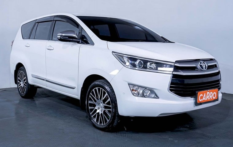 Toyota Kijang Innova V A/T Gasoline 2020  - Beli Mobil Bekas Berkualitas