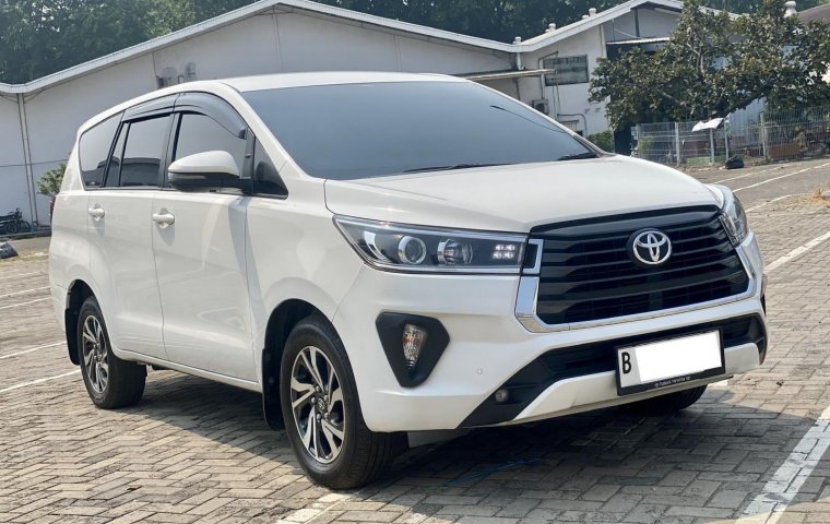 Toyota Kijang Innova V A/T Diesel 2022 Putih