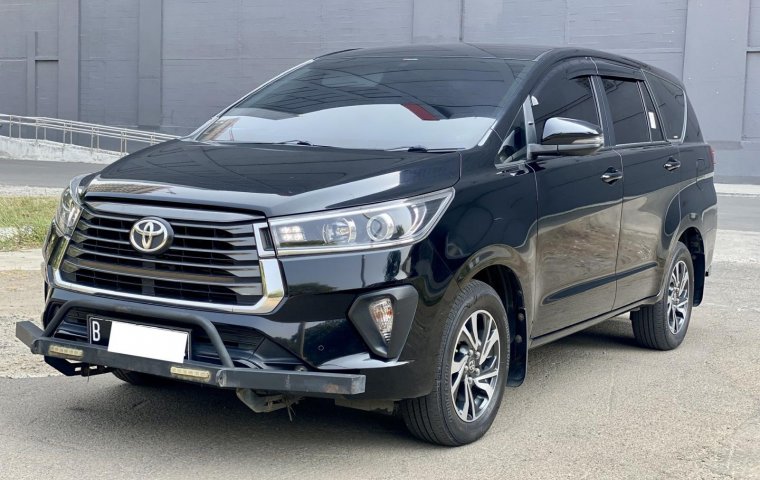 Toyota Kijang Innova V A/T Diesel 2021 Hitam