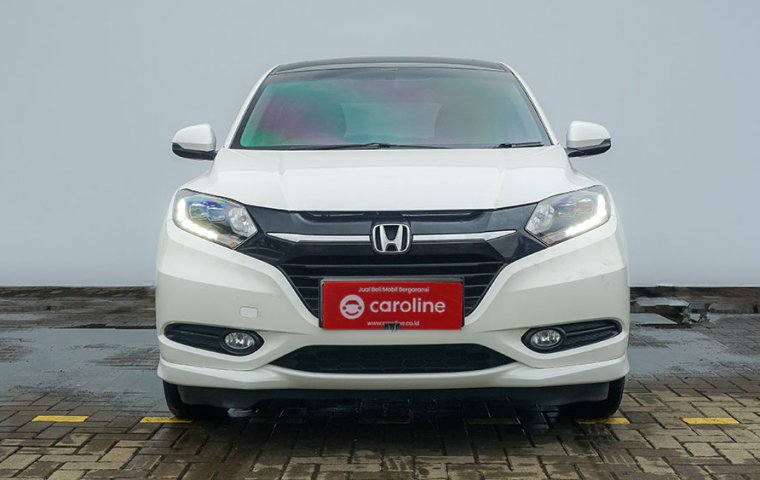 HR-V E Matic Tahun 2018 - Jual Mobil Crossover Bekas Berkualitas - Pajak Panjang Setahun - B2769SYJ