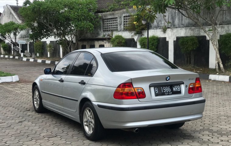 BMW 318i 2002 Istimewa