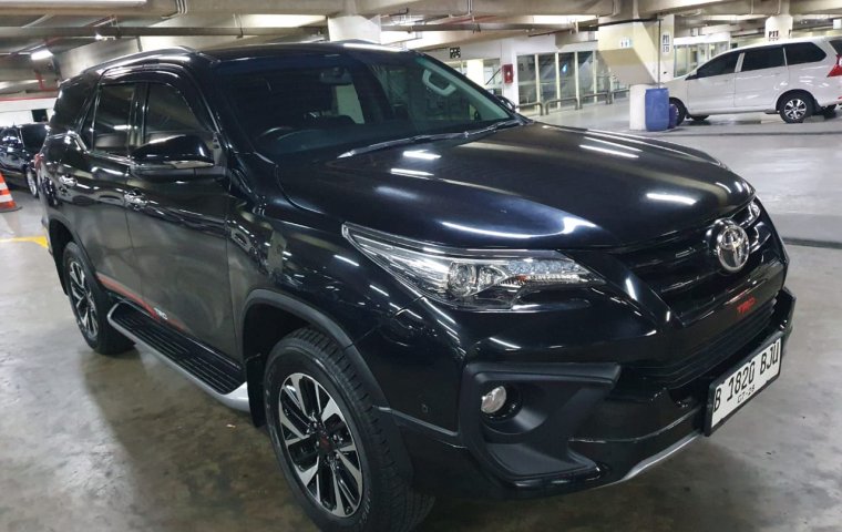 Toyota Fortuner 2.4 VRZ AT Diesel 2019 facelift
