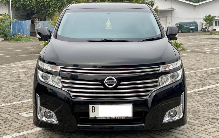 Nissan Elgrand 3.5 Highway Star 2013 Hitam