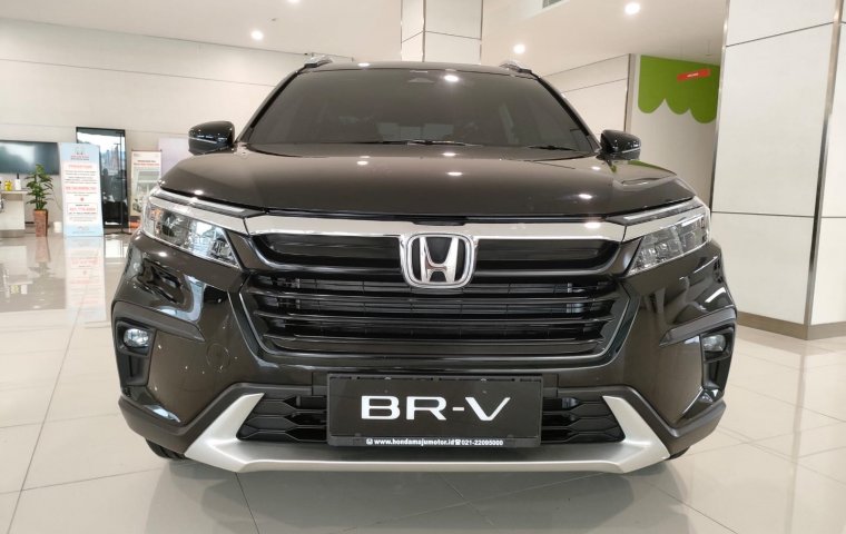 Honda BR-V Prestige CVT with Honda Sensing 2023 Hitam