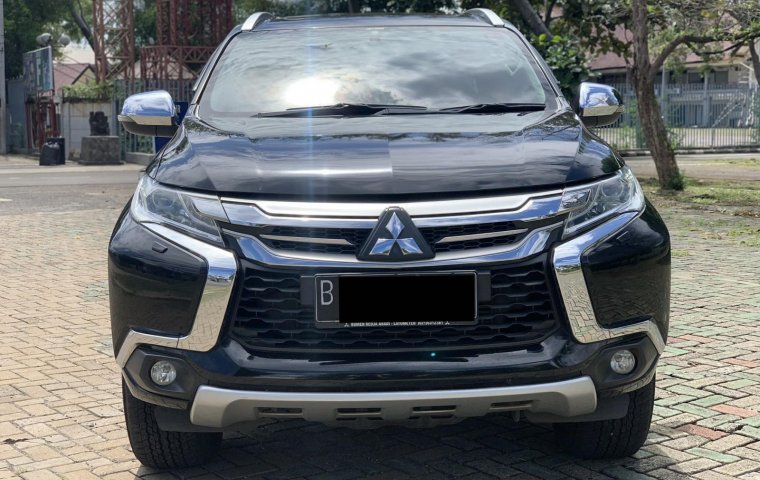 Mitsubishi Pajero Sport Dakar