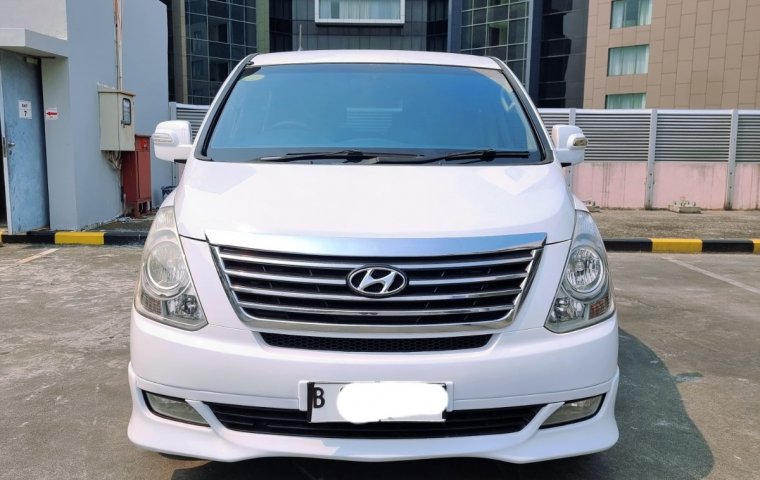 Hyundai H1 Royale Bensin 2013