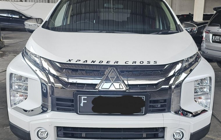 Mitsubishi Xpander Cross Premium Package A/T ( Matic ) 2020 Putih Mulus Siap Pakai Good Condition