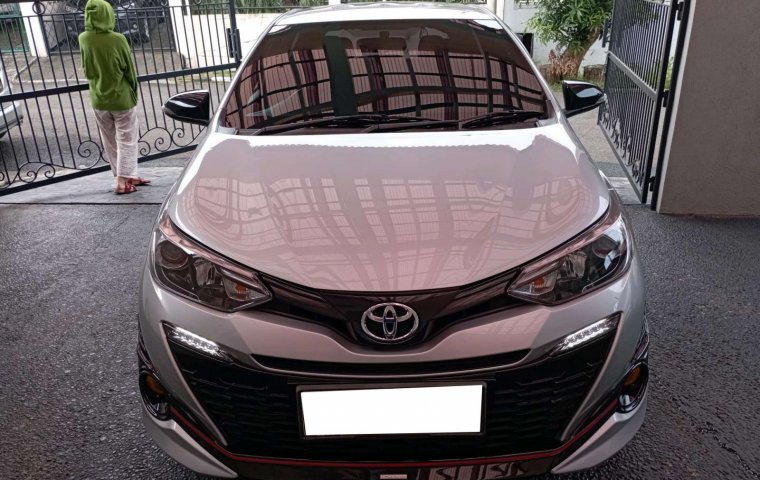  TDP (16JT) Toyota YARIS S TRD 1.5 AT 2018 Silver 