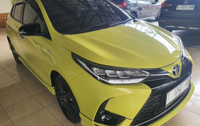 Toyota Yaris New GR Sport CVT 2022 Kuning Facelift