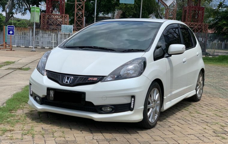 Honda Jazz RS GE8