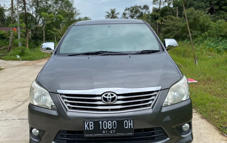 Toyota Kijang Innova G 2011