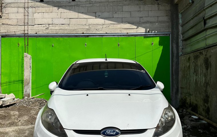 Ford Fiesta S 2012