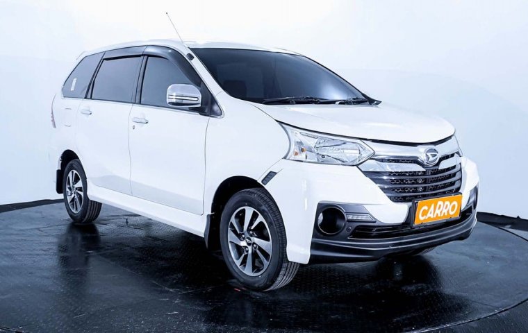 Daihatsu Xenia 1.3 R AT 2018  - Mobil Murah Kredit