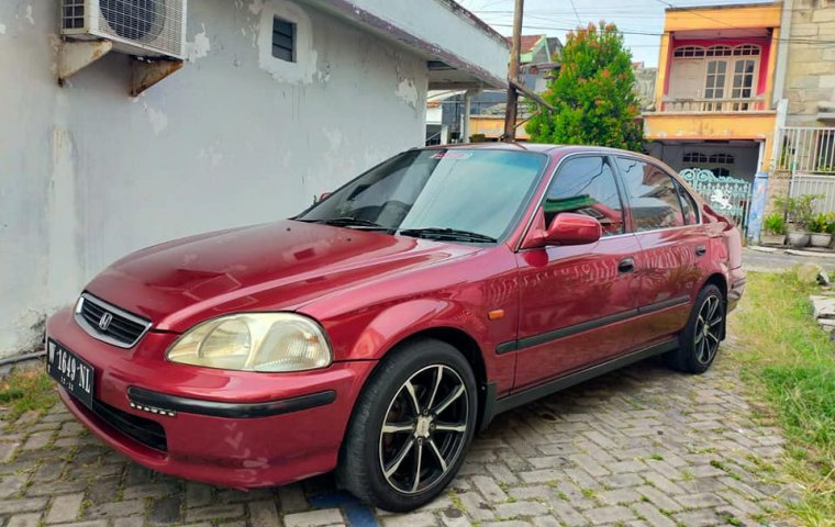 Honda Civic 1.8 i-Vtec 1996 Merah