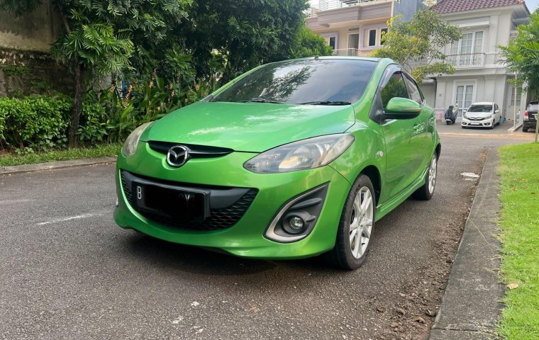 Mazda 2 R AT 2012 Bagus Termurah