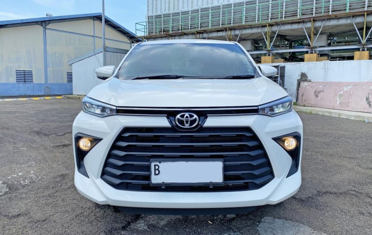 Toyota Avanza 1.5 G CVT 2023 km 10rb sdr veloz q