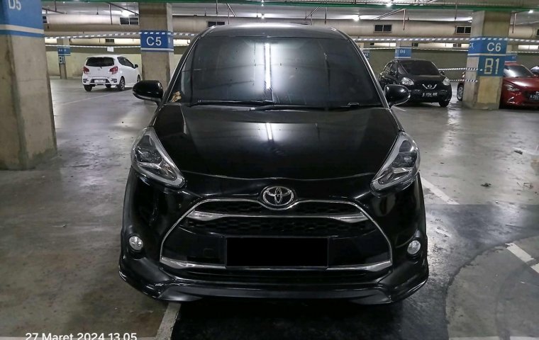  TDP (11JT) Toyota SIENTA Q 1.5 AT 2017 Hitam 