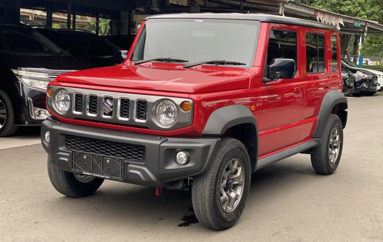 Suzuki Jimny AT 2023 Merah