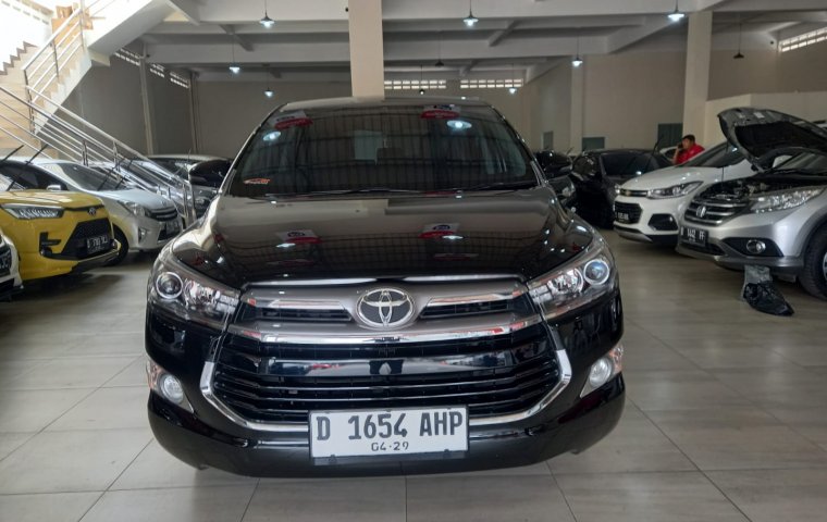 Innova V Matic 2019 - Mobil Keluarga Bergaransi Resmi 7G+- D1654AHP