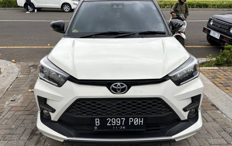 Toyota Raize 1.0T GR Sport CVT (Two Tone) Tahun 2021 Kondisi Mulus Terawat Istimewa