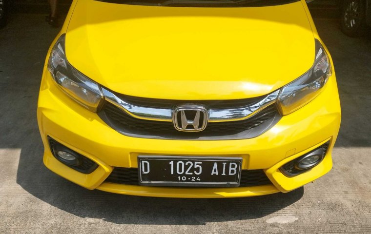 Jual Honda Brio Satya E CVT 2019 Kuning