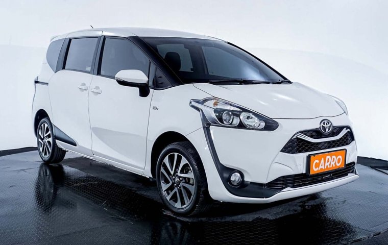 JUAL Toyota Sienta V CVT 2019 Putih