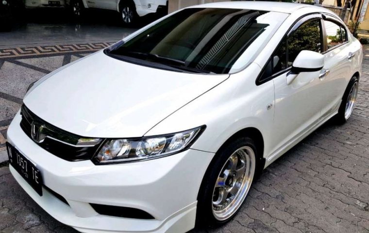 Honda Civic 1.8 i-Vtec 2013 Putih