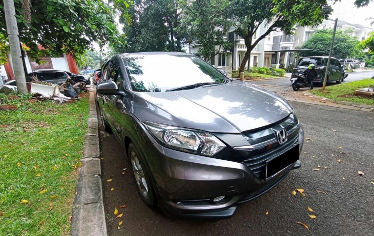  TDP (14JT) Honda HRV E 1.5  AT 2017 Abu-abu 