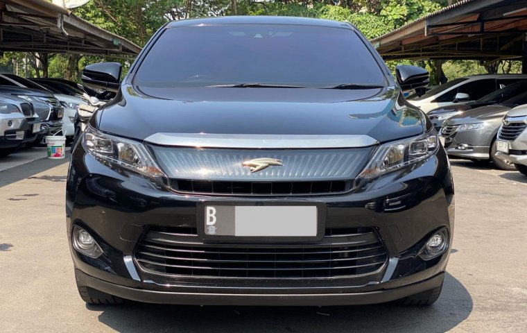 Toyota Harrier 2.0 AudioLess at 2015 Hitam