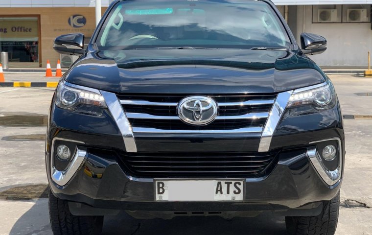 Toyota Fortuner 2.4 VRZ AT 2018