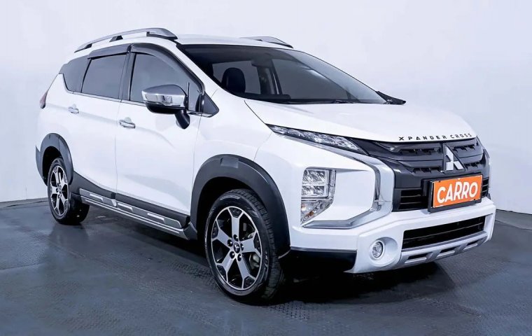 Mitsubishi Xpander Cross Premium Package AT 2021 Putih