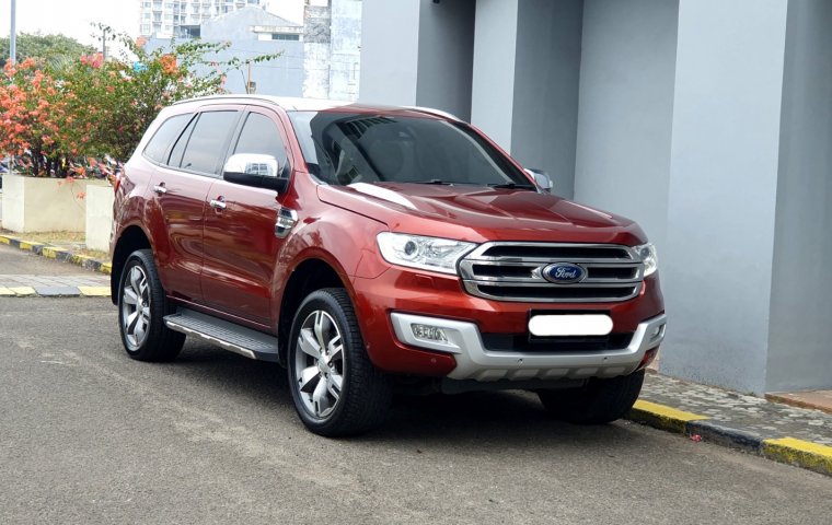 Ford Everest Titanium Plus 2015 merah km57rban diesel cash kredit proses bisa dibantu