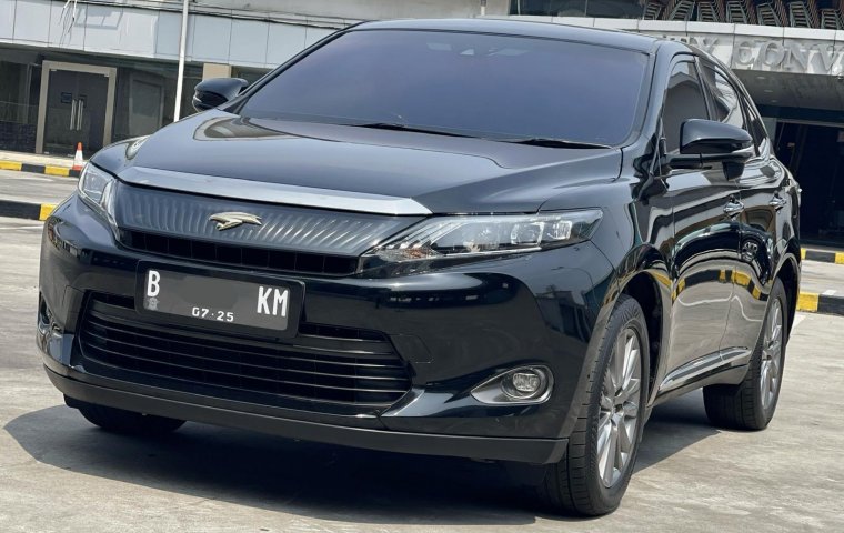 Toyota Harrier 2.0 AT 2015 Hitam